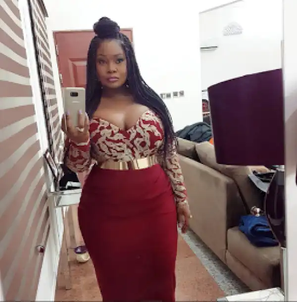 OAP Toolz stuns in new photo